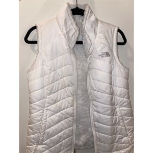 North Face white vest - M